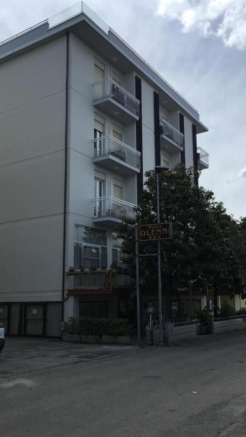 Hotel Glenn Rimini Exterior photo