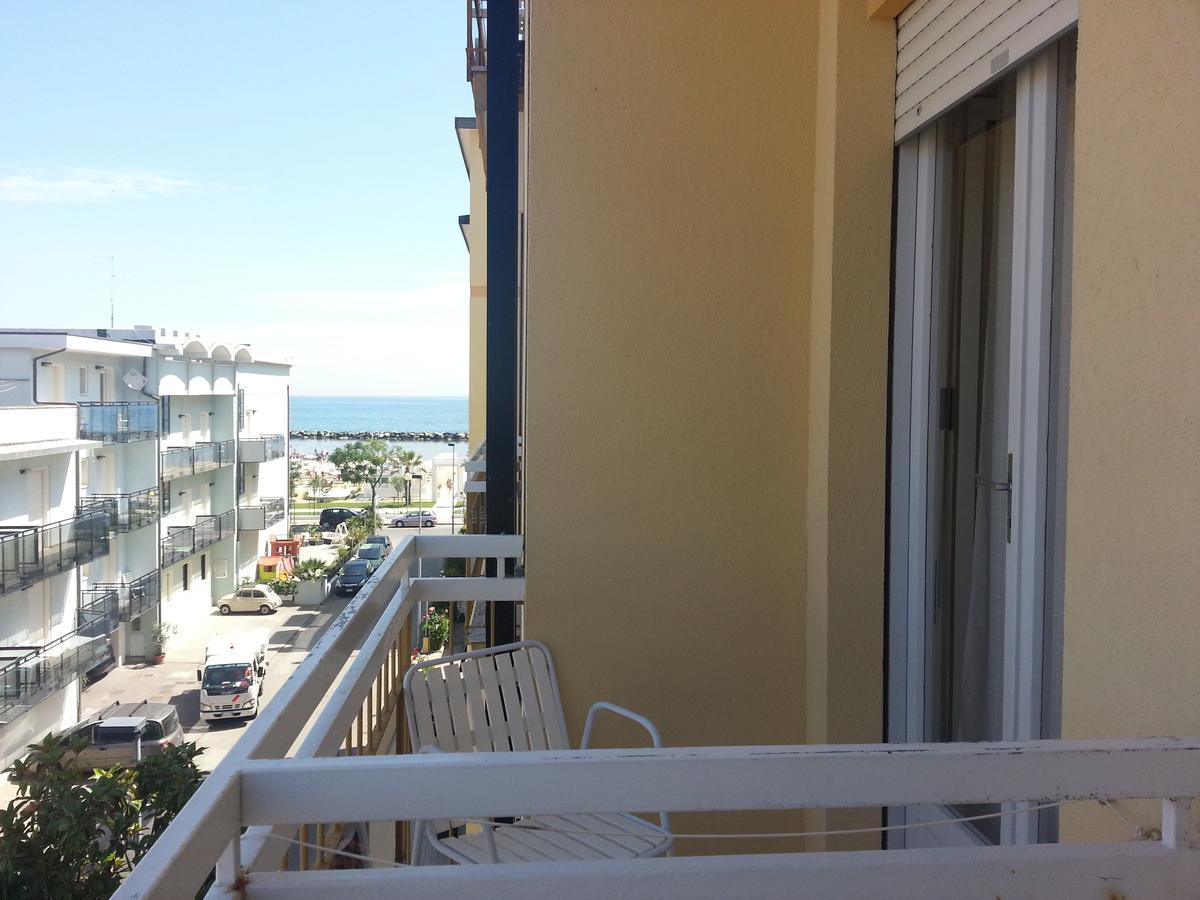 Hotel Glenn Rimini Exterior photo