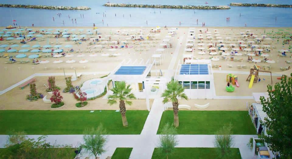 Hotel Glenn Rimini Exterior photo